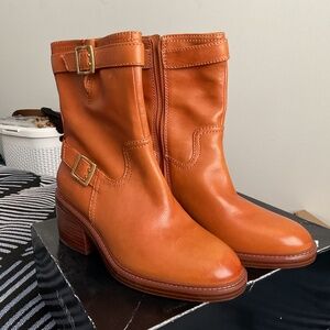 Vince Camuto Vergila leather boots